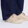 Bend Low in pelle naturale verniciata