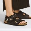 Milano con Big Buckle in pelle naturale di montone oliata