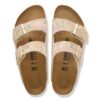 Pelle scamosciata con logo Arizona Rivet